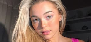 Olivia Dunne taking a selfie.