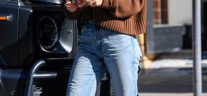 Hilary Duff takes daughter Banks along as she runs errands