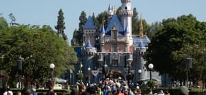 Woman dies at Disneyland