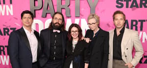 Jennifer Garner, Kristen Bell & More Stars Stun At 'Party Down' Season 3 Premiere