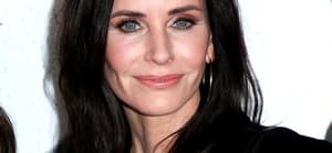 Courteney Cox Mocks Her 'Embarrassing' Bangs From 'Scream' [VIDEO]