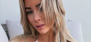 Emily Elizabeth takes a selfie.
