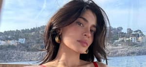 Kylie Jenner snaps a selfie.