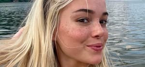 Olivia Dunne snaps a selfie.