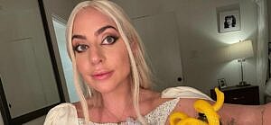 Lady Gaga accepts film award