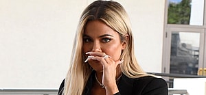 Khloé Kardashian's 'Vampire Hands' Are Melting Down The Internet