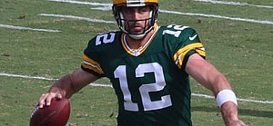 Aaron Rodgers Posts Photo, Expresses Gratitude To Shailene Woodley