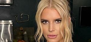 Jessica Simpson close up