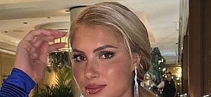 Andreea Dragoi poses for the camera.