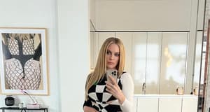 Leah McSweeney takes selfie