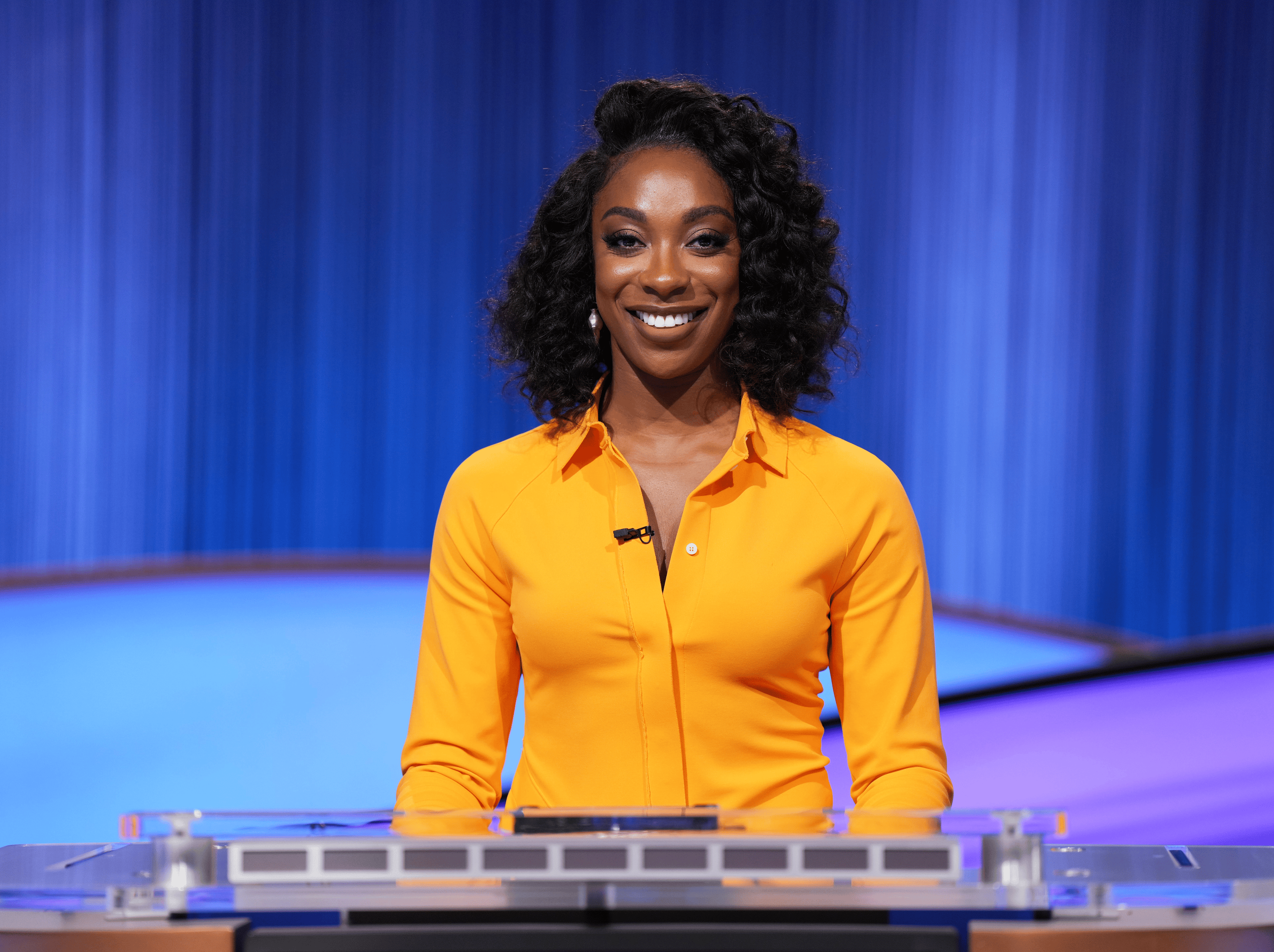 Ego Nwodim competes on season premiere of 'Celebrity Jeopardy!'