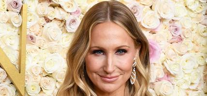 Nikki Glaser at 82nd Annual Golden Globe Awards
