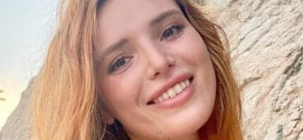 Bella Thorne smiling close up
