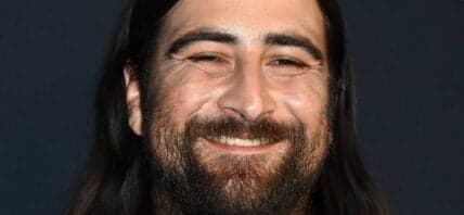 Noah Kahan at Pre-GRAMMY Gala 2026