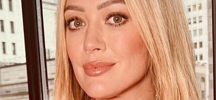 Hilary Duff close up