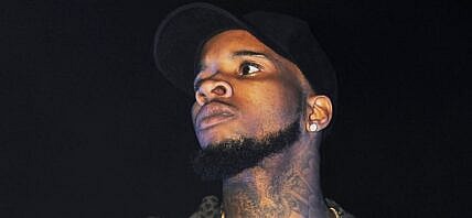 Tory Lanez performing