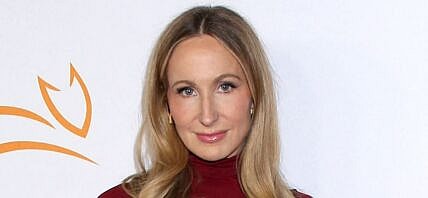 Nikki Glaser on the red carpet