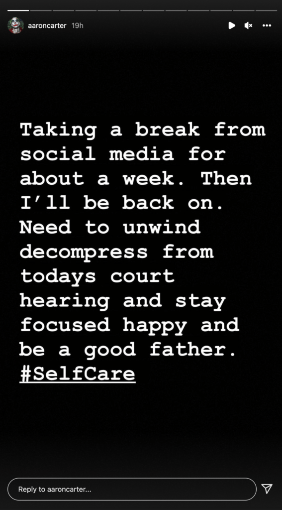 Aaron Carter's note.