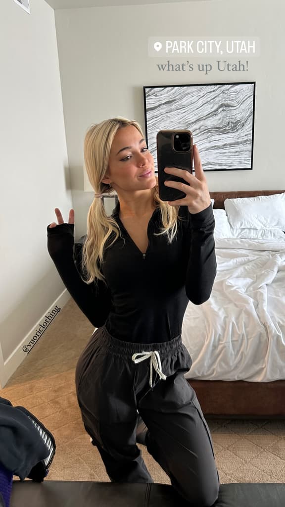 Olivia Dunne snaps a selfie.