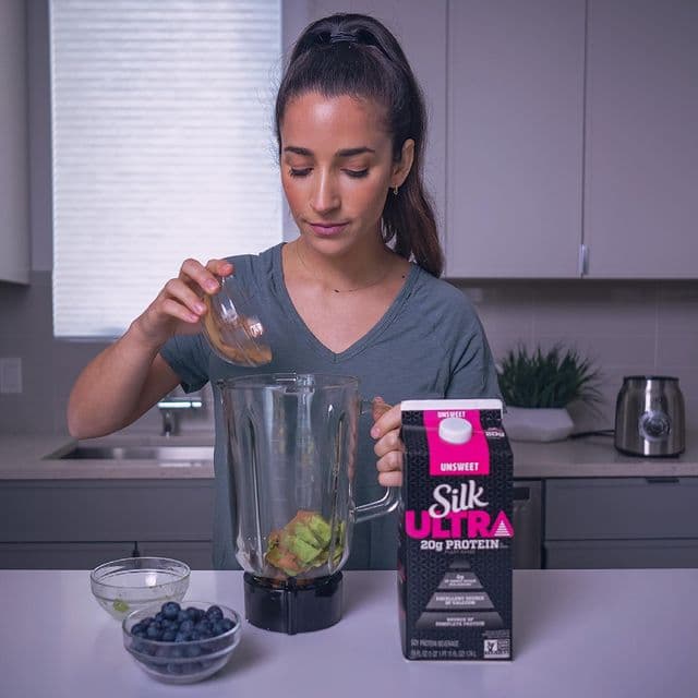Aly Raisman smoothie