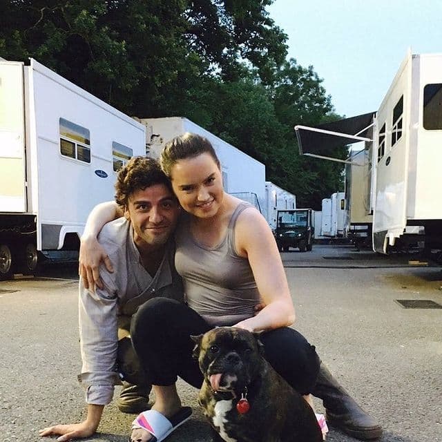 Daisy Ridley with Oscar Isaac