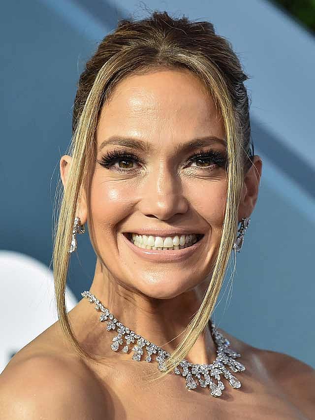 JLo is not happy about the 2020 Superbowl Halftime Show with Shakira