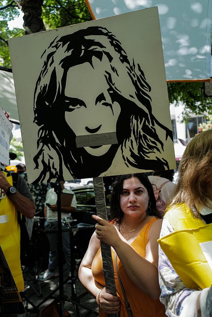 Free Britney protestors outside court in Downtown Los Angeles where Britney Spears conservatorship hearing is being held