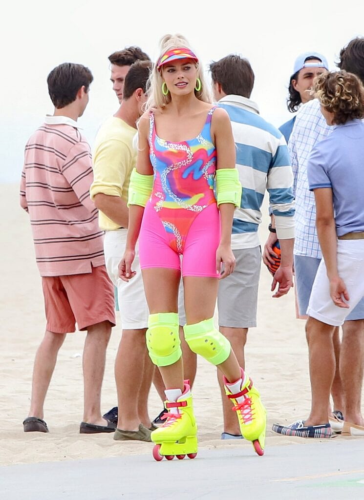 Margot Robbie and Ryan Gosling seen on set of Barbie at the beach