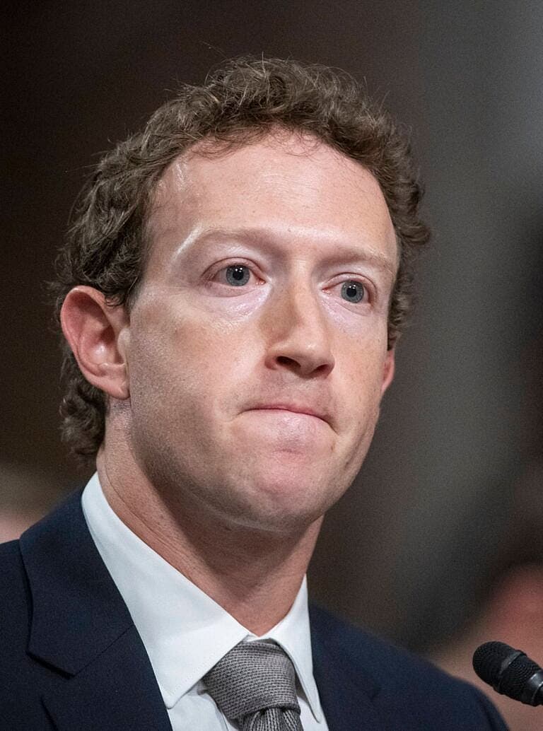 Mark Zuckerberg 'Flexing' 5 Months Post-Surgery In New Workout Video