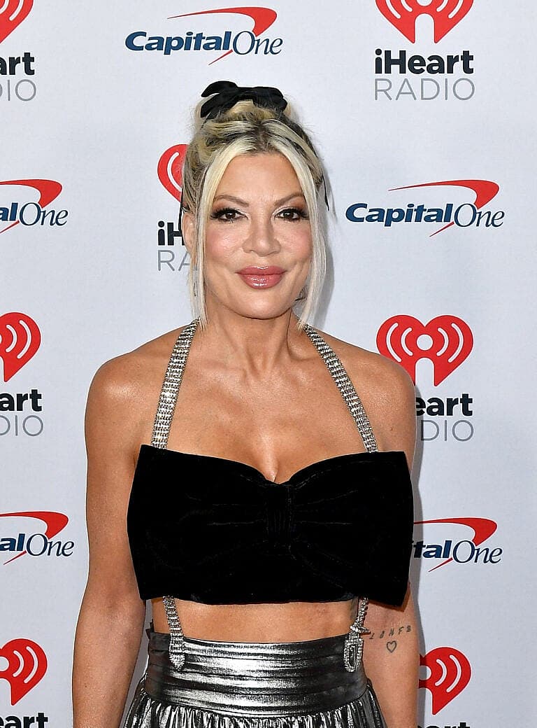 Tori Spelling at iHeartRadio 102.7 KIIS FM's Jingle Ball 2024 - Red Carpet