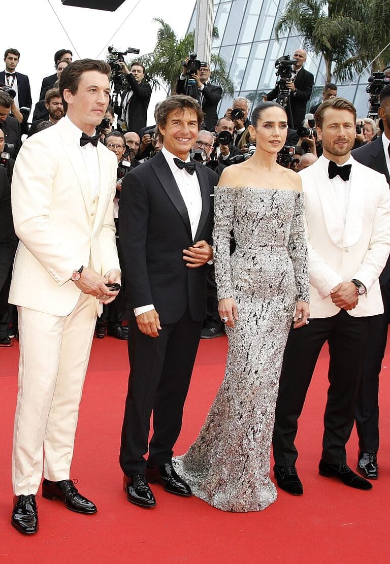 Miles Teller, Jennifer Connolly, Jerry Bruckheimer, Tom Cruise, The Duchess of Cambridge and Prince William attend the Top Gun Maverick Royal Film Performance, in Leicester Square, London. 19th May 2022. 20 May 2022 Pictured: Miles Teller, Tom Cruise, Jennifer Connolly and Jon Hamm attend the Top Gun Maverick Royal Film Performance, in Leicester Square, London. 19th May 2022. Photo: Andrew Sims The Sunday Times Material must be credited 