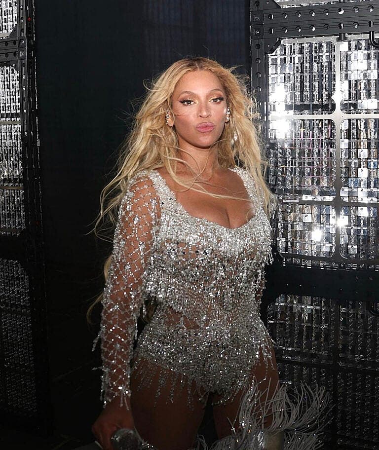 Beyonc&eacute; stuns in glittering ensemble by Brazilian brand PatBo during Renaissance tour.