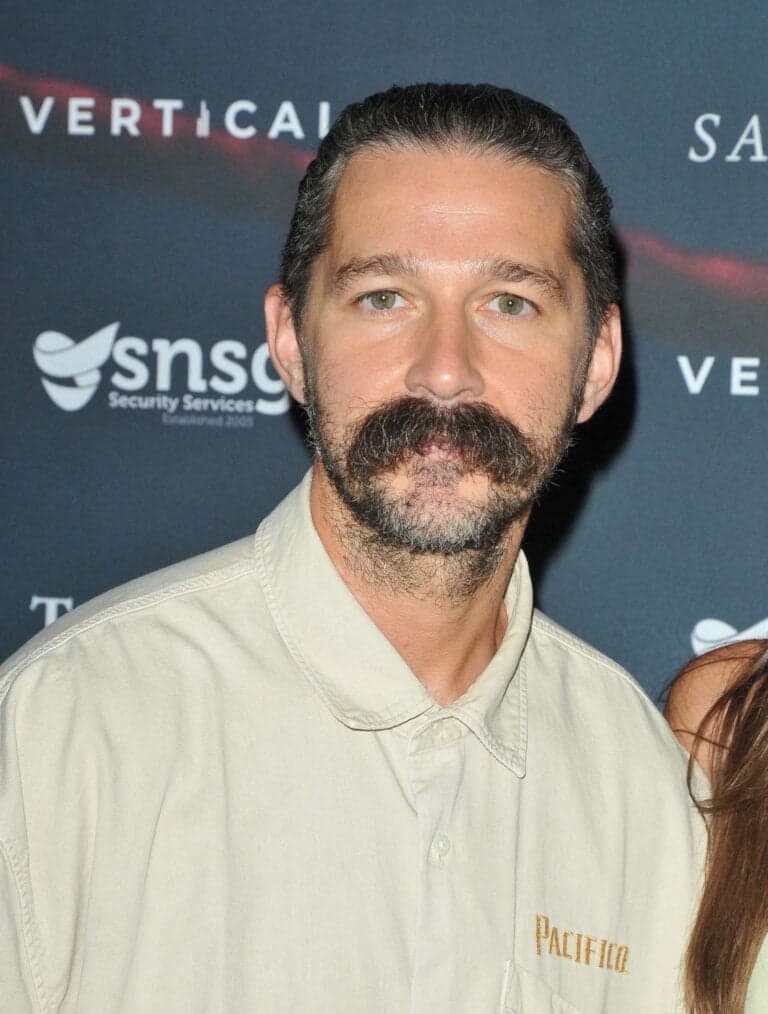 Shia LaBeouf e