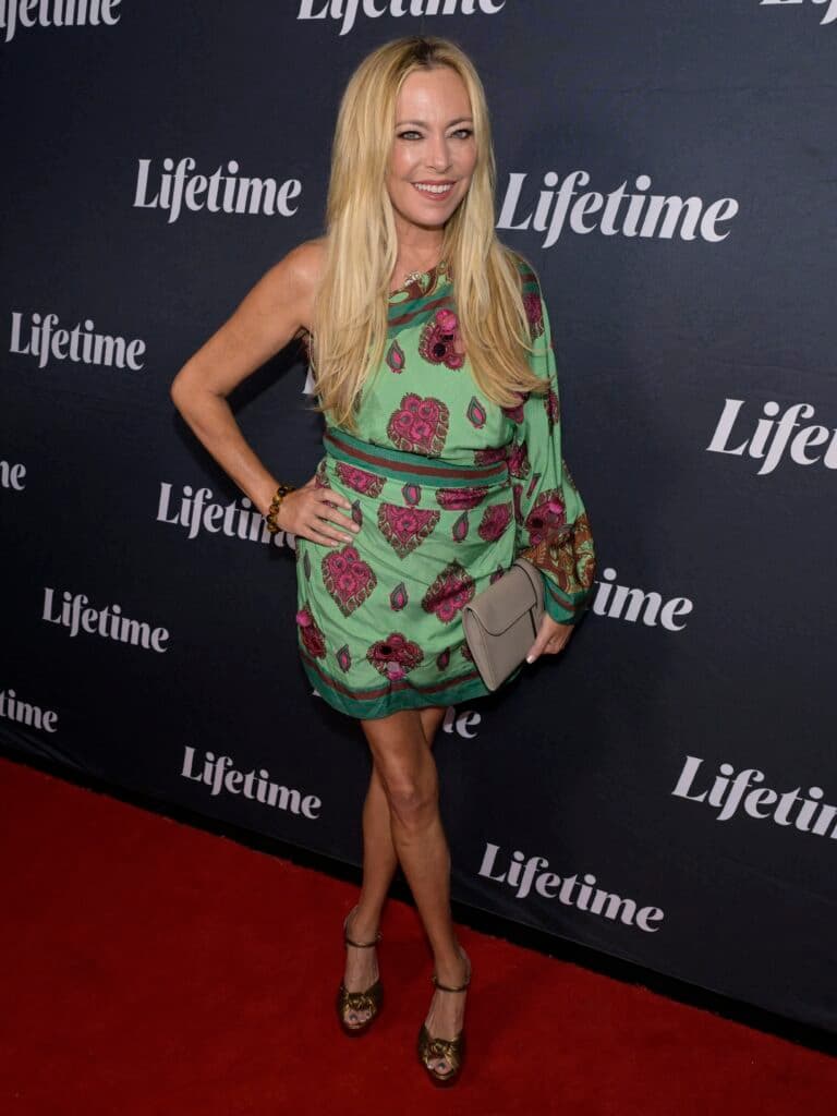 Sutton Stracke on the red carpet.