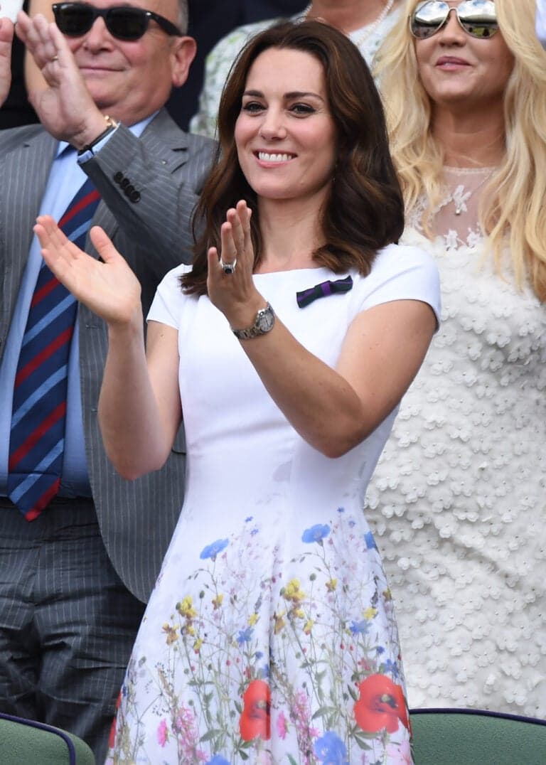 Kate Middleton assiste à final masculina de Wimbledon