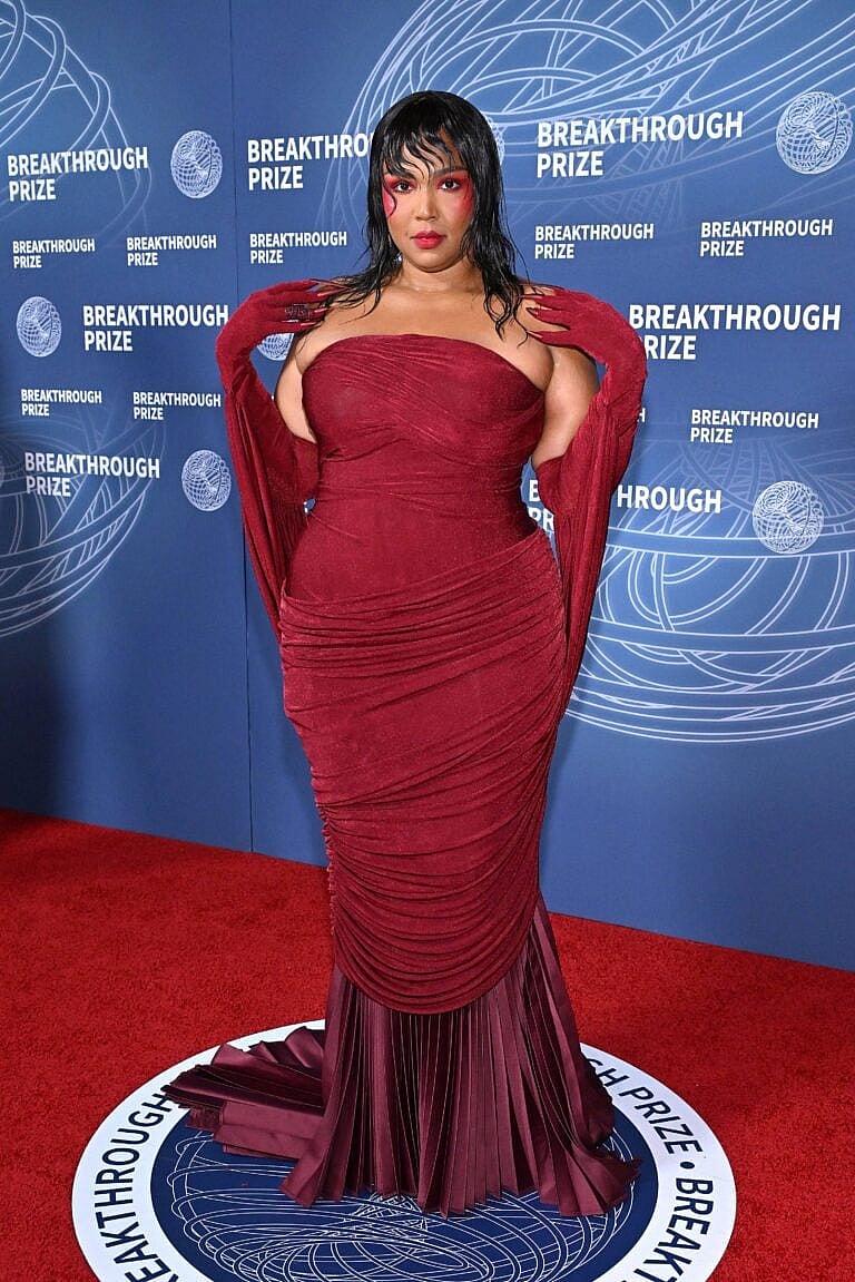 Lizzo at the 11th Breakthrough Prize Ceremony