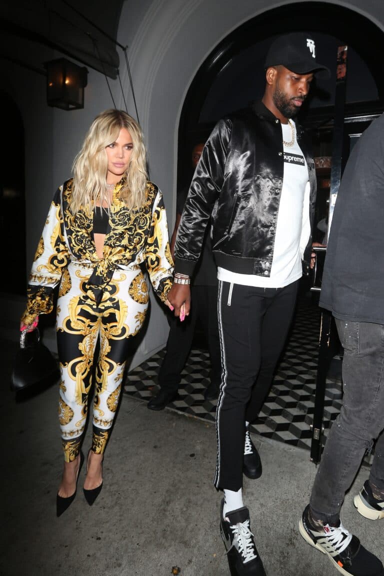 O namorado de Kris Jenner apoia Tristan Thompson no drama de Khloe Kardashian?!