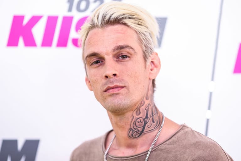 Aaron Carter posing