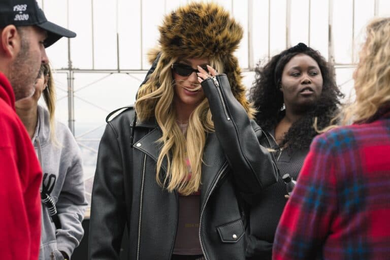 Kesha Illuminated Empire State Building In Celebration Of New Album Period