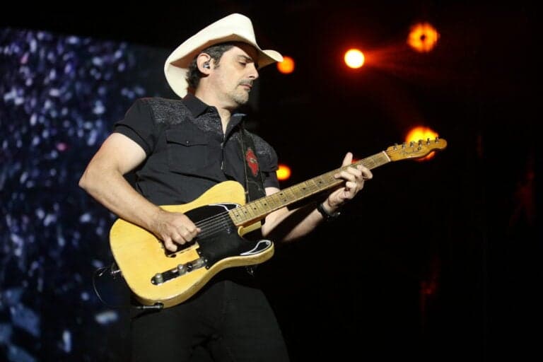 Brad Paisley se apresenta em Temecula