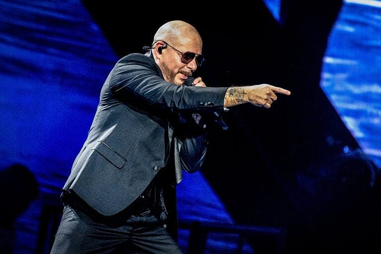 Pitbull Performs in Toronto, Canada