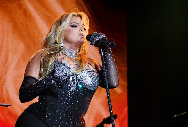 Bebe Rexha no festival Life is Beautiful 2023