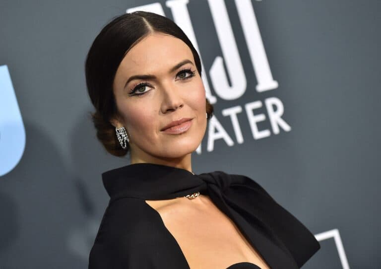 Mandy Moore at 25th Annual Critics' Choice Awards
