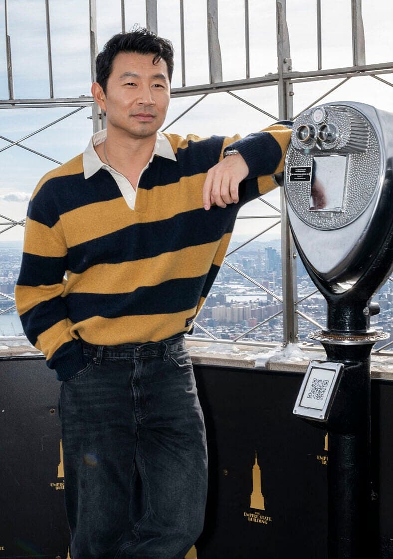 The Cast Of The Copenhagen Test Visits The Empire State Building In New York