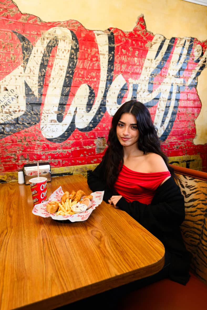 Dixie D'Amelio at &ldquo;The Mothership" Raising Cane's