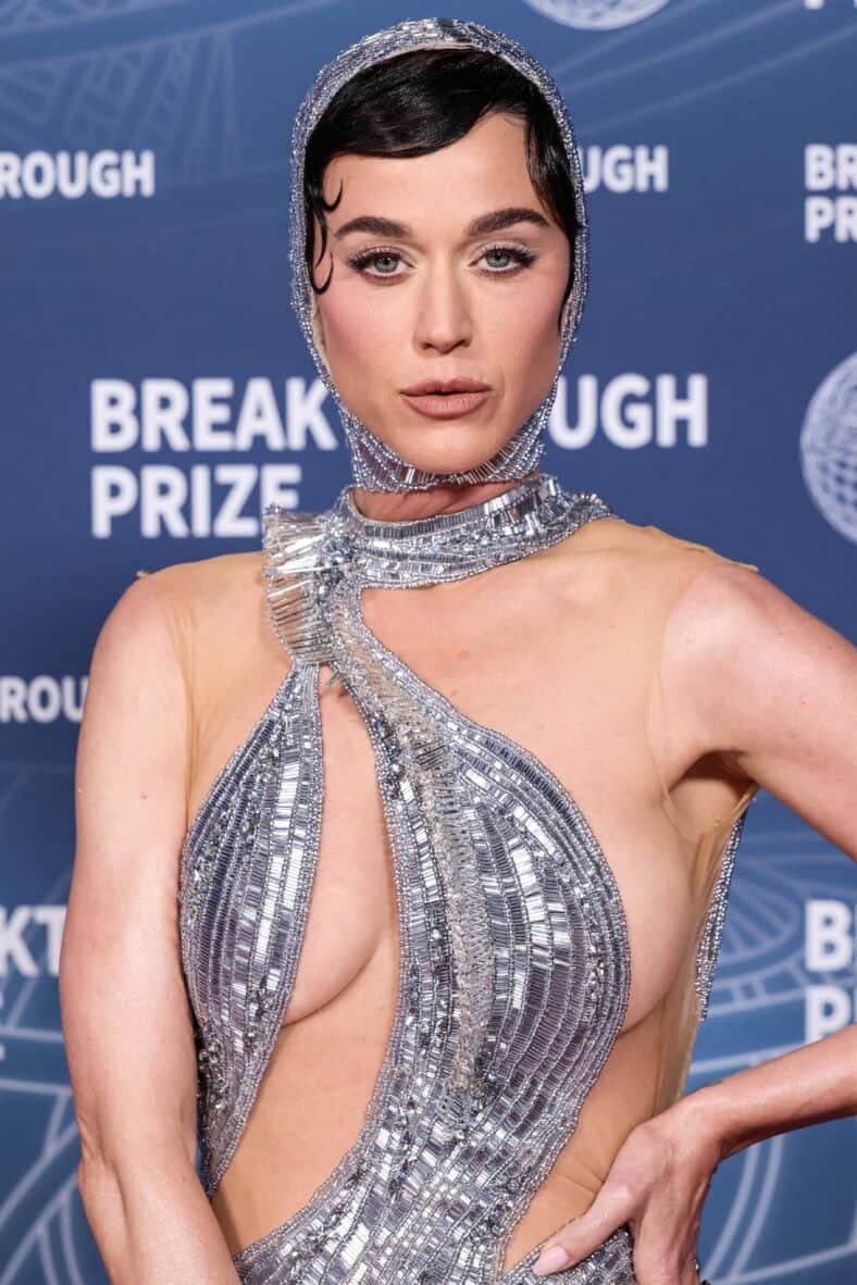 SANTA MONICA, LOS ANGELES, CALIFORNIA, USA - APRIL 05: 11th Annual Breakthrough Prize Ceremony 2025 held at the Barker Hangar on April 5, 2025 in Santa Monica, Los Angeles, California, United States. 06 Apr 2025 Pictured: Katy Perry. Photo credit: Xavier Collin/Image Press Agency/MEGA TheMegaAgency.com sales@mega.global (Mega Agency TagID: MEGA1292785_073.jpg) [Photo via Mega Agency]
