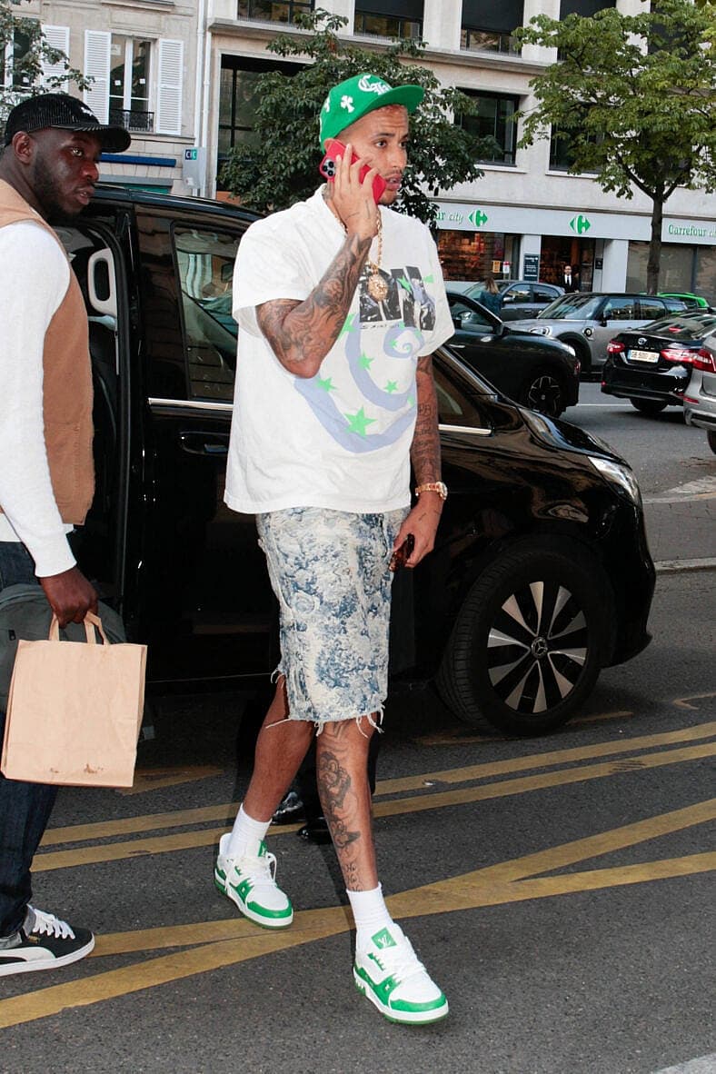 Kyle Kuzma and Winnie Harlow are seen arriving at their hotel during Paris Fashion Week 2023
