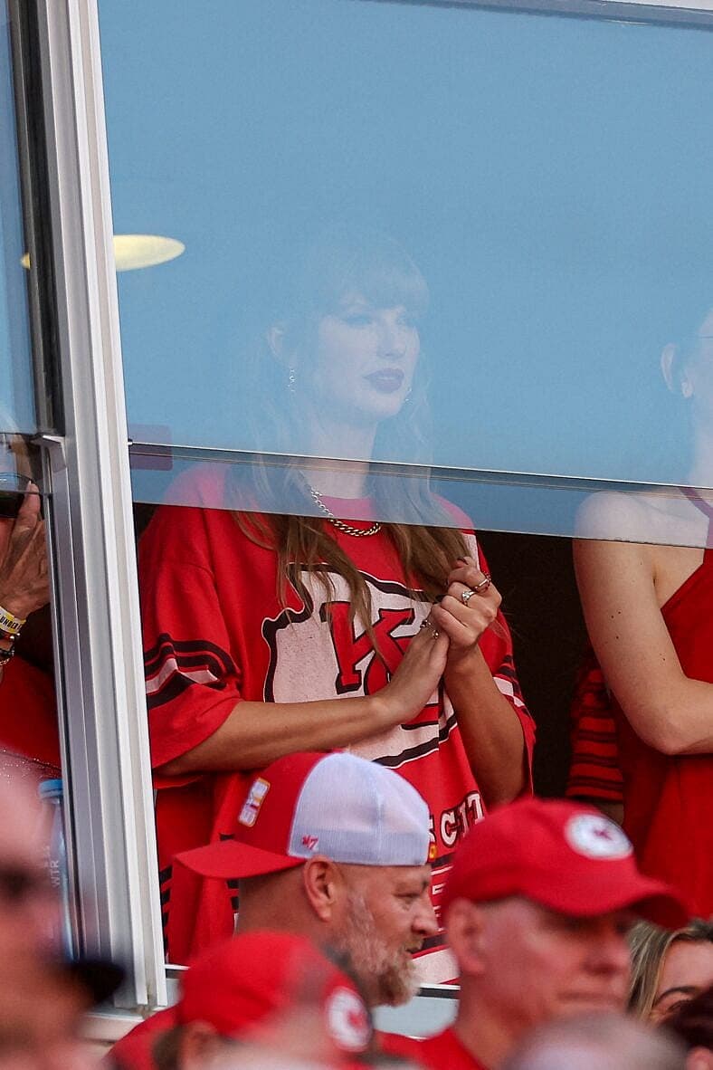 Taylor Swift At Bengals vs Chiefs NFL Game
