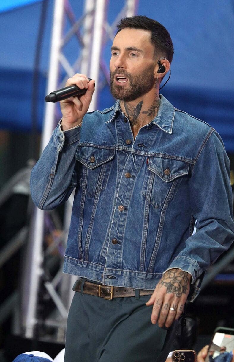 Maroon 5 Perform On Today August 2025