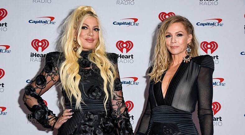 Tori Spelling and Jennie Garth at iHeartradio Music Festival - night 1